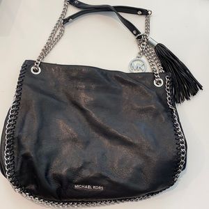 Micheal Kors black bag